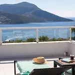 Вилла Spacious 5 Bedroom With Private Pool *