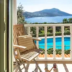 Spacious 5 Bedroom With Private Pool Вилла Каш