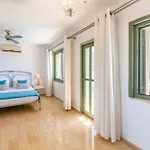 Вилла Spacious 5 Bedroom With Private Pool *