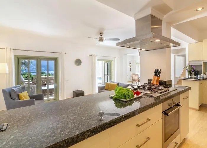 Villa Spacious 5 Bedroom With Private Pool Kas