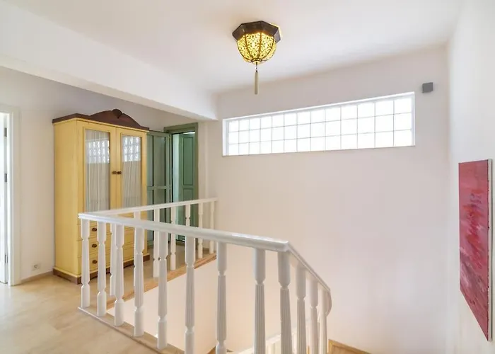 Spacious 5 Bedroom With Private Pool Villa