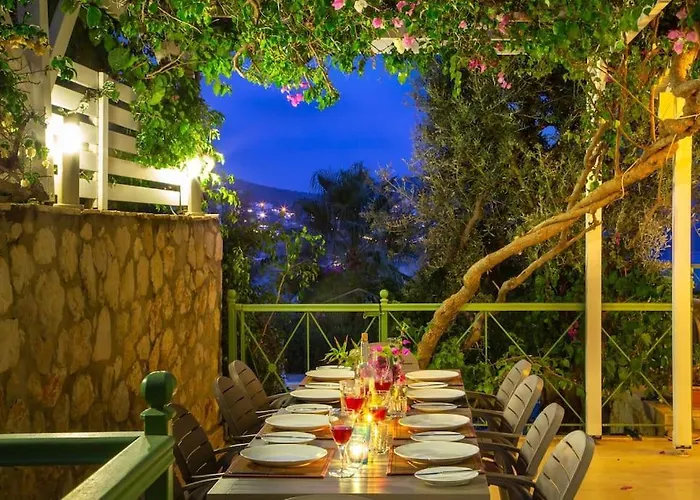 Spacious 5 Bedroom With Private Pool Kas