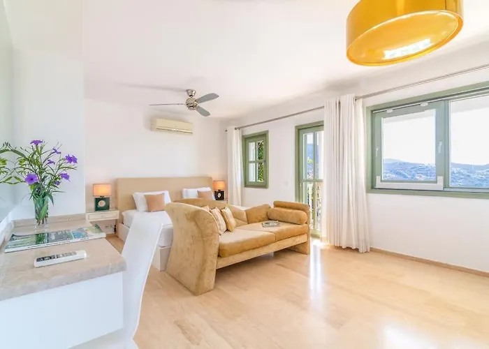 Spacious 5 Bedroom With Private Pool * Kas